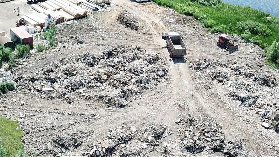 Обнаружено захоронение строительного мусора 
